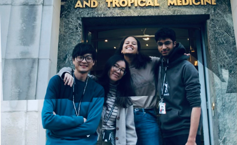 Students outside LSHTM.