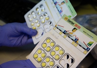 Checking antimalarial drug samples