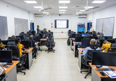 Class of the 2025 ICEMS participants in the MRCG seminar room