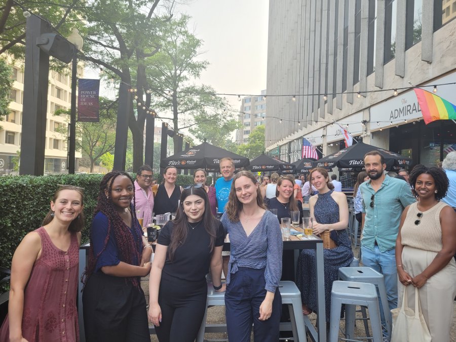 Alumni in Washington