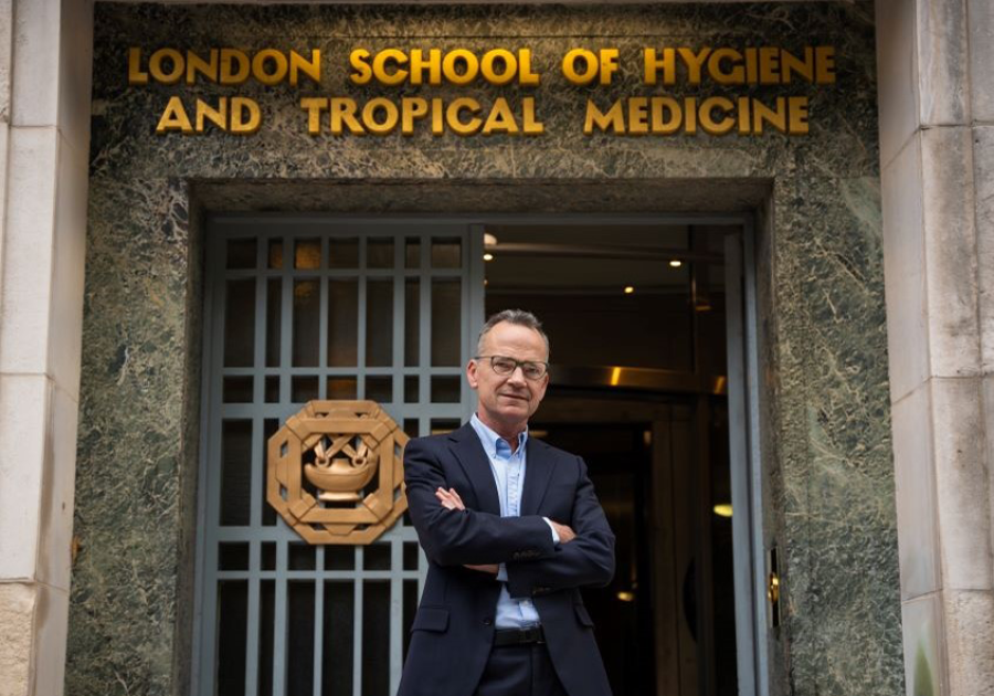 Liam Smeeth in a dark suit stood with arms folded outside the entrance to LSHTM's Keppel Street building Liam Smeeth in a dark suit stood with arms folded outside the entrance to LSHTM's Keppel Street building
